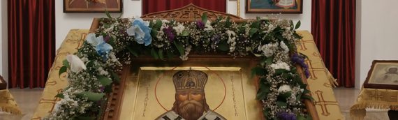 В наш храм прибыла икона с частицей мощей священномученика Владимира.
