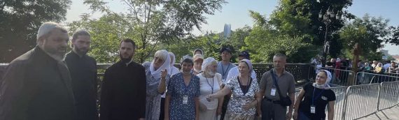 Духовенство и прихожане нашего храма приняли участие в подготовке и проведении торжеств по случаю празднования 1033-летия Крещения Руси.