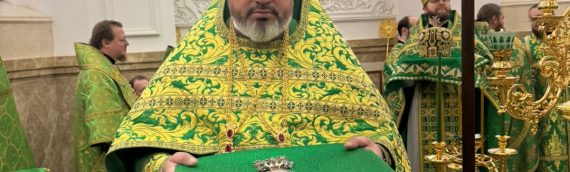 В день памяти прп. Сергия, игумена Радонежского, благочинный Оболонского благочиния – прот. Владимир Терещук принял участие в престольном празднике столичного храма.