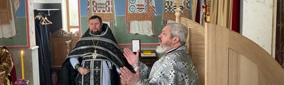 В пятницу первой седмицы Великого поста в православных храмах служится Литургия Преждеосвященных Даров и совершается чин молебного канона великомученику Феодору Тирону. По окончании молебна, в честь святого великомученика благословляется коливо, которое традиционно раздается верующим.